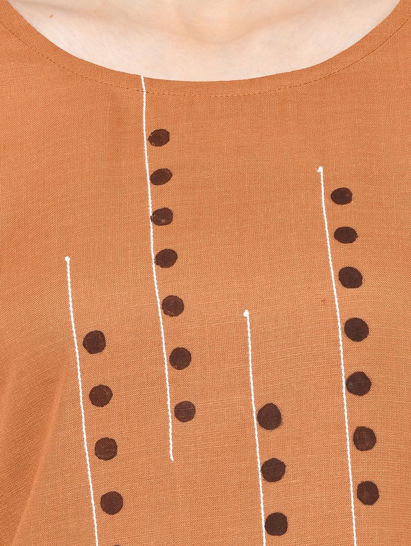 yoke embroidered straight kurta - 16994201 - Zoom Image - 4