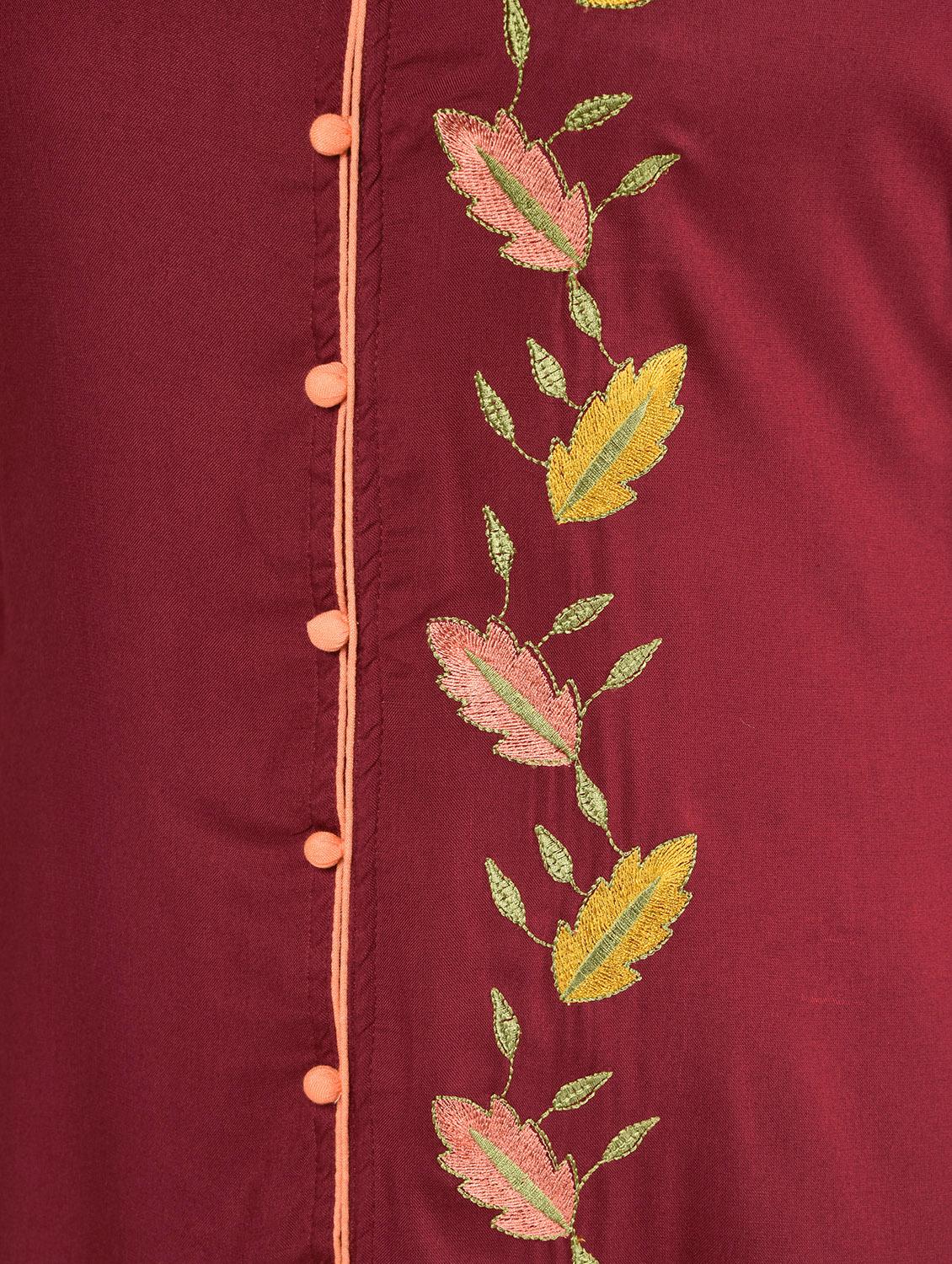 embroidered straight kurta - 16994293 - Zoom Image - 5