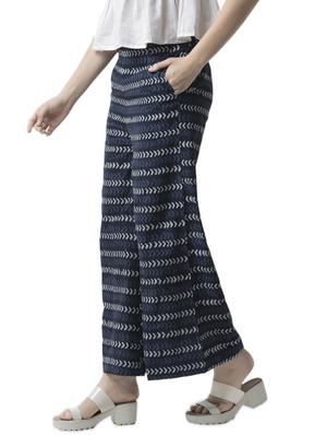 mid rise printed palazzo - 16995765 - Standard Image - 2