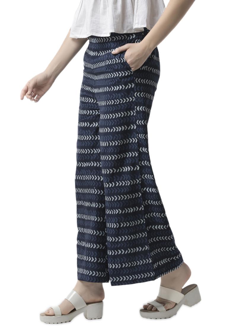 mid rise printed palazzo - 16995765 - Zoom Image - 2