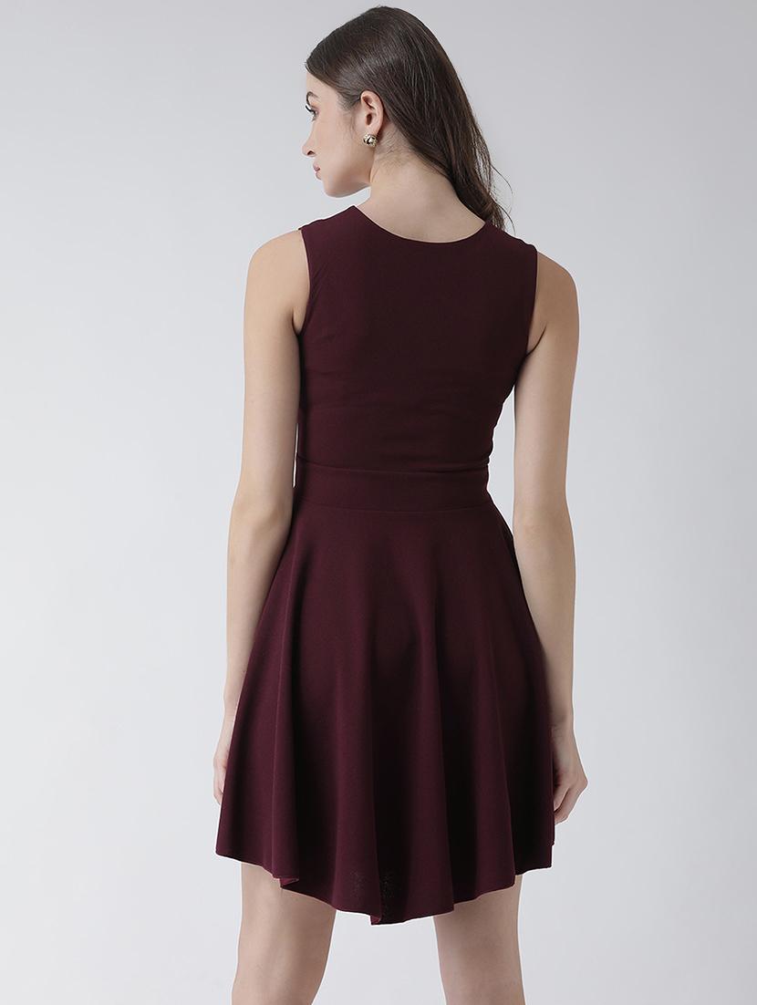 cut out detail flared dress - 16995780 - Zoom Image - 3
