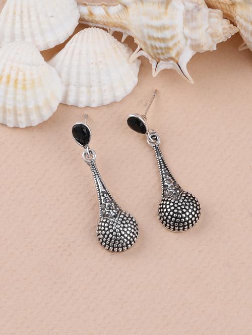 black metal drop earring - 16996167 -  Standard Image - 0