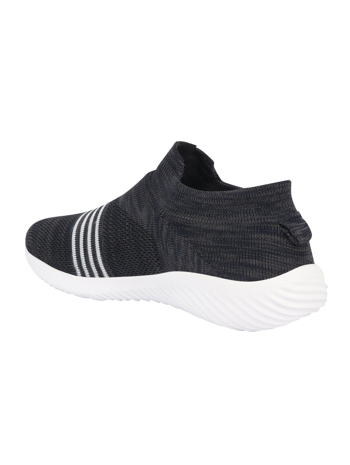 black colored sport shoe - 16997407 - Zoom Image - 3