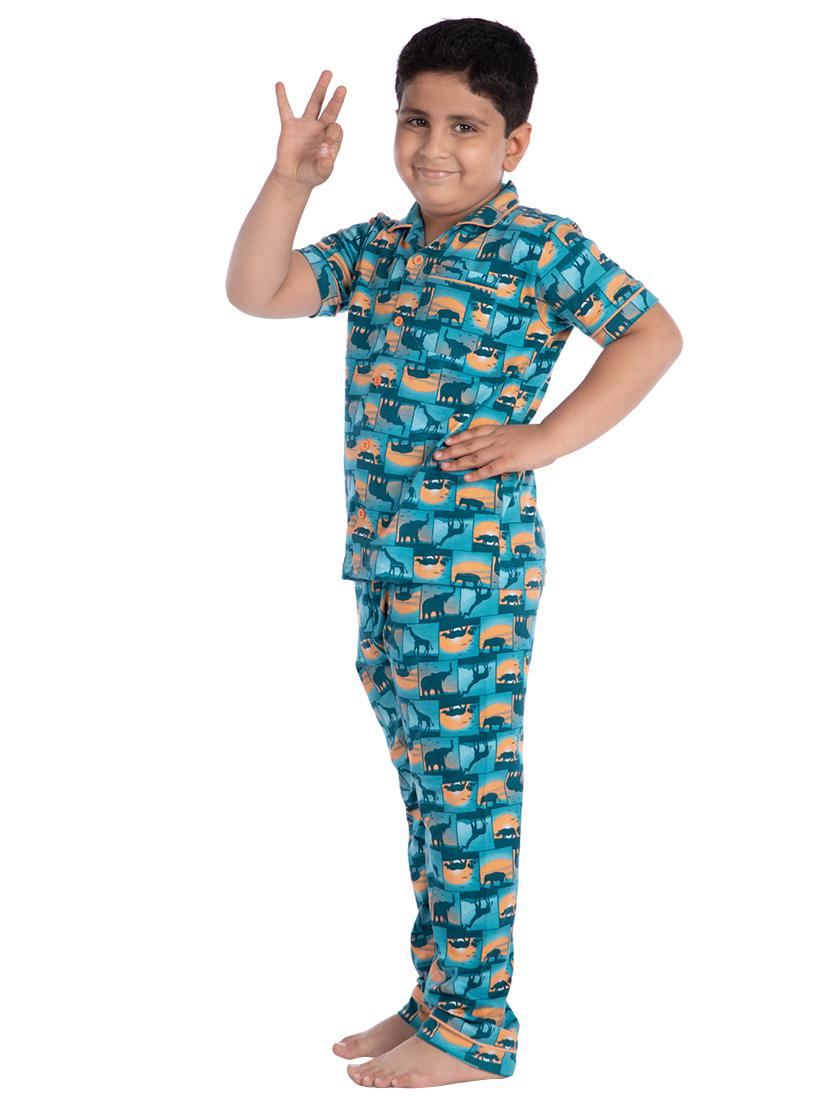 quirky print pajama set - 16998368 - Zoom Image - 2
