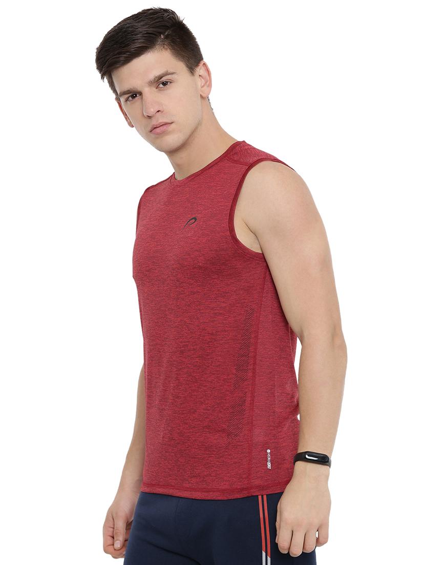 red solid t-shirt - 16999449 - Zoom Image - 2