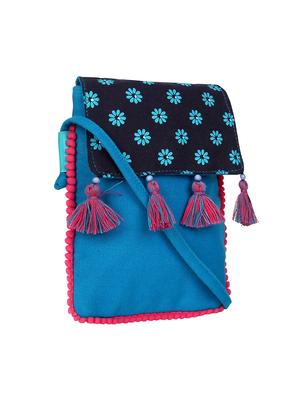 blue canvas regular sling bag - 17001754 - Standard Image - 4