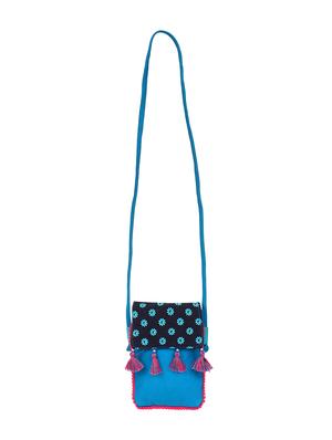 blue canvas regular sling bag - 17001754 - Standard Image - 5