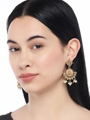 gold metal drop earring - 17004966 - Standard Image - 3