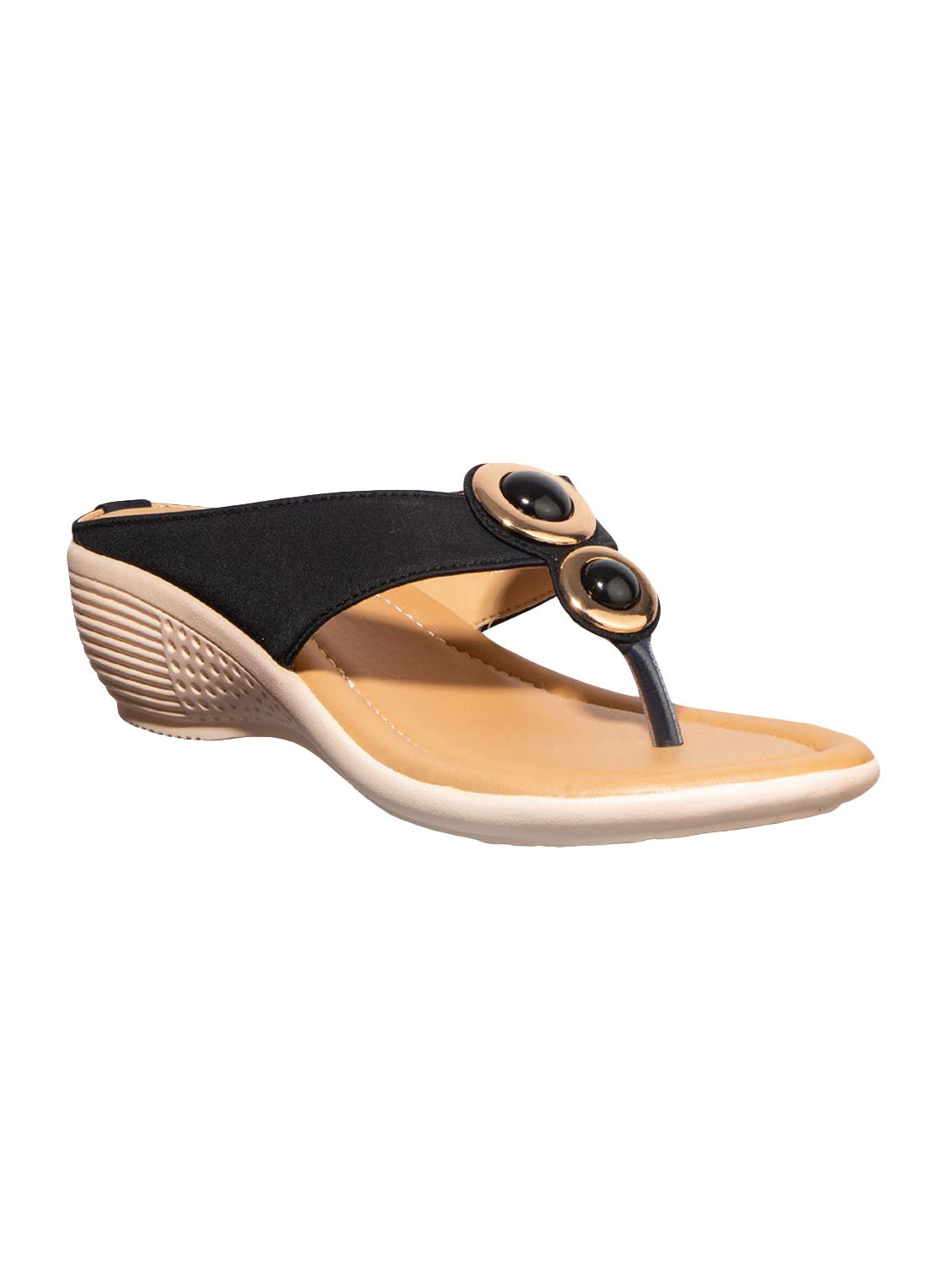 black slip on wedge - 17006311 - Zoom Image - 1