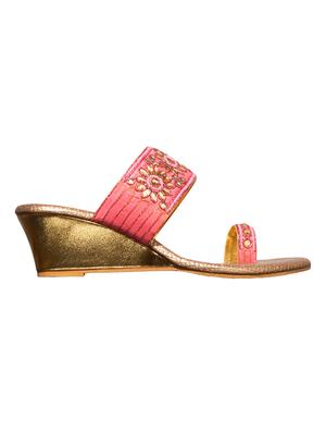 pink toe separator wedges - 17006331 - Standard Image - 2