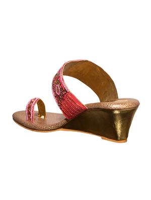 pink toe separator wedges - 17006331 - Standard Image - 3