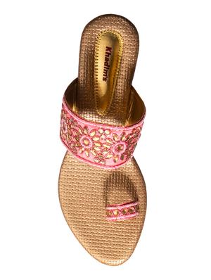 pink toe separator wedges - 17006331 - Standard Image - 4
