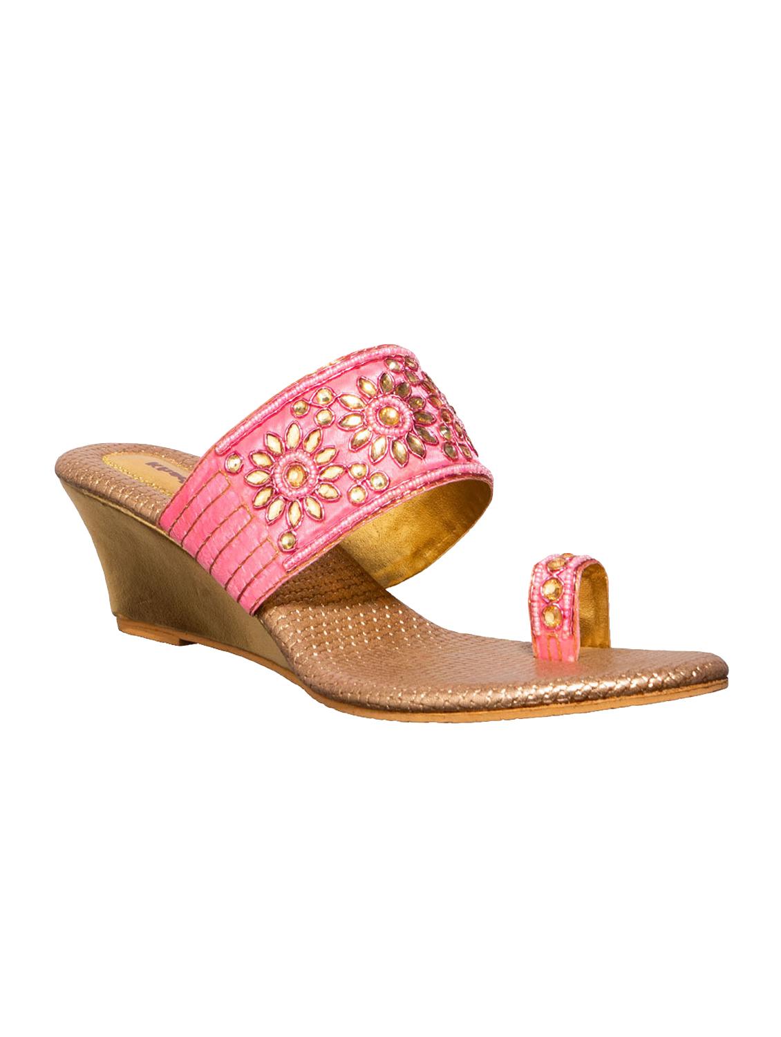pink toe separator wedges - 17006331 - Zoom Image - 1