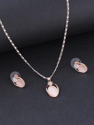 gold metal pendants and earrings - 17006366 - Standard Image - 4