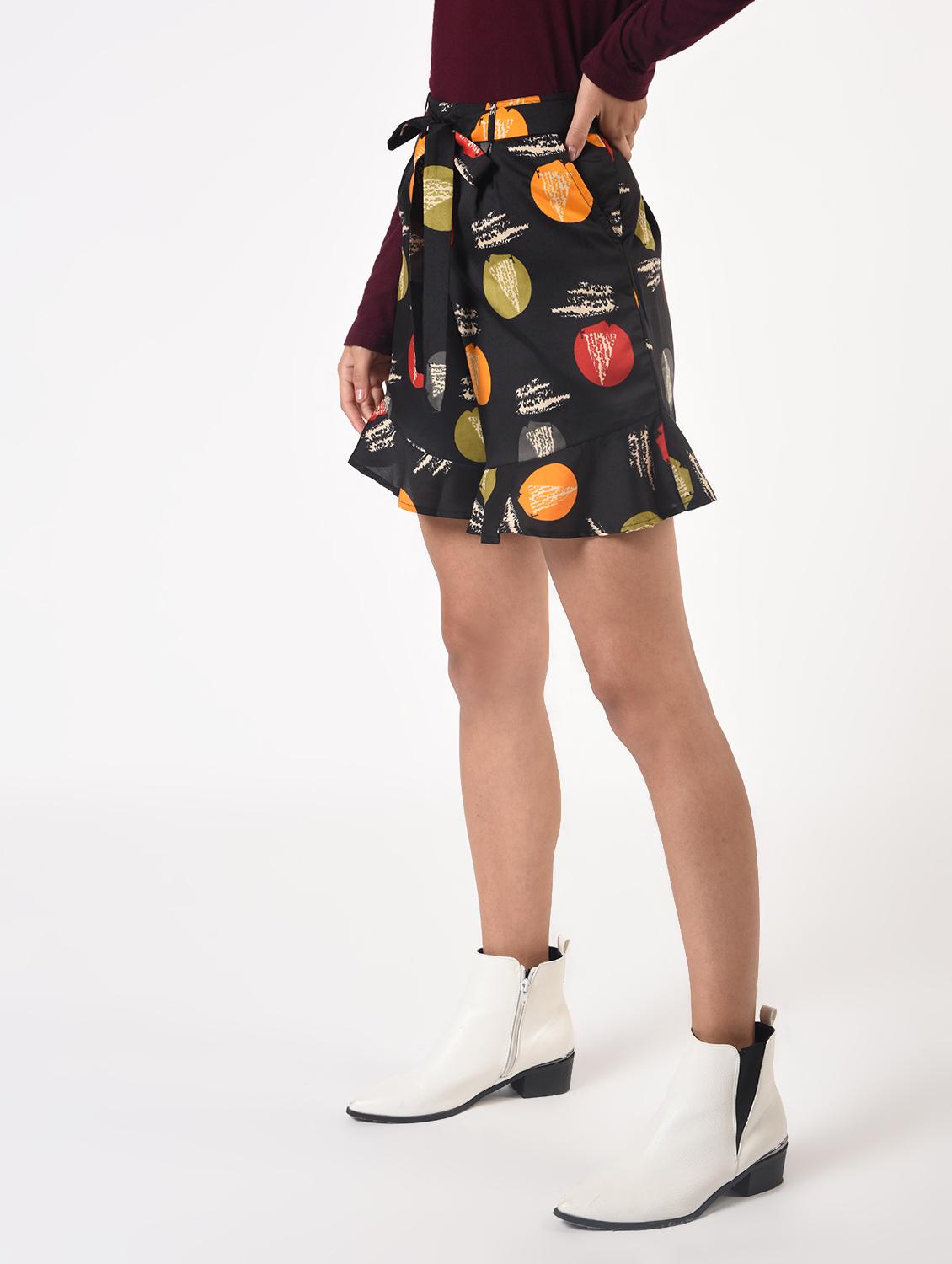 high rise abstract shorts - 17006488 - Zoom Image - 3
