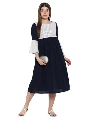 color block bell sleeved flared dress - 17006746 - Standard Image - 4