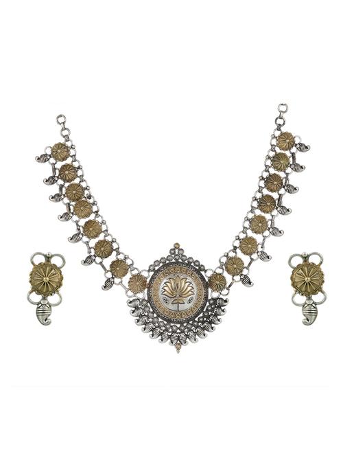 silver plated short necklace - 17008885 - Standard Image - 1