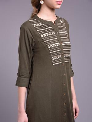 yoke embroidered kurta palazzo set - 17009129 - Standard Image - 4