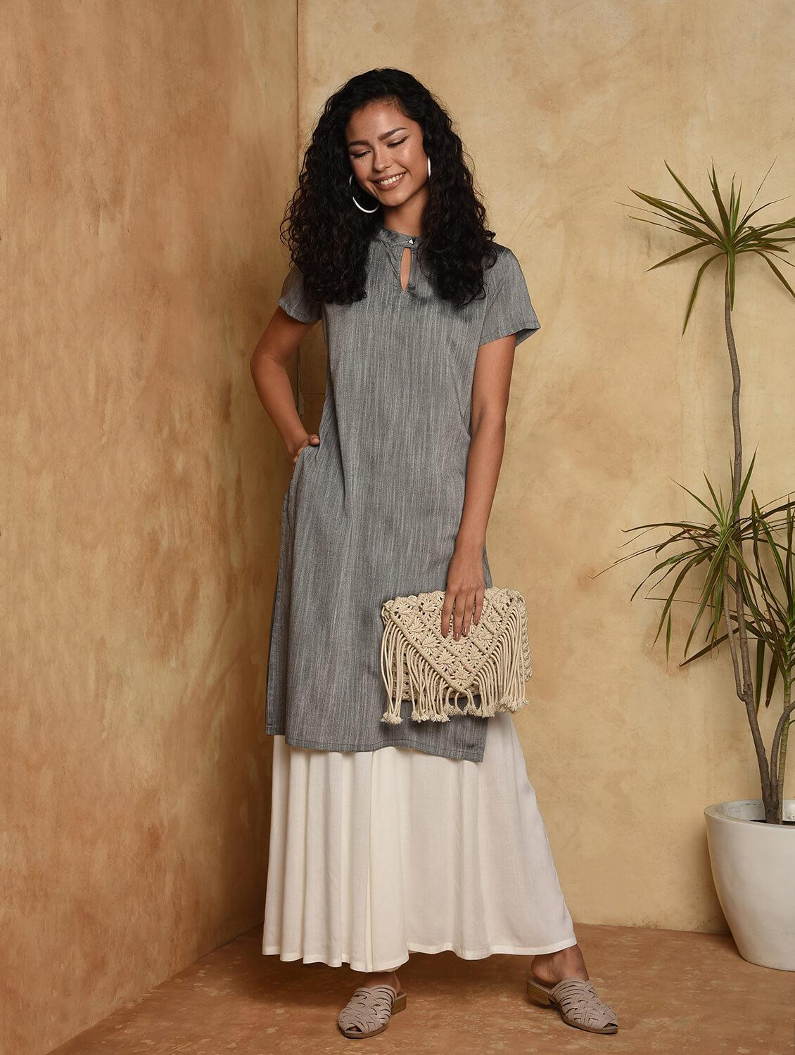 solid kurta palazzo set - 17009378 - Zoom Image - 2