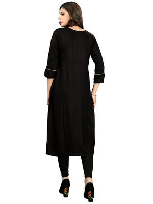 yoke embroidered straight kurta - 17010801 - Standard Image - 3