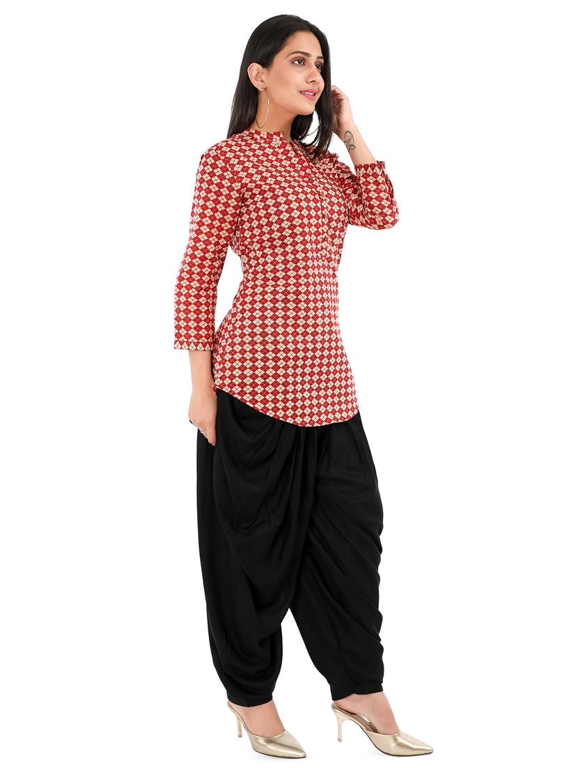 maroon cotton aline kurti - 17011879 - Zoom Image - 2