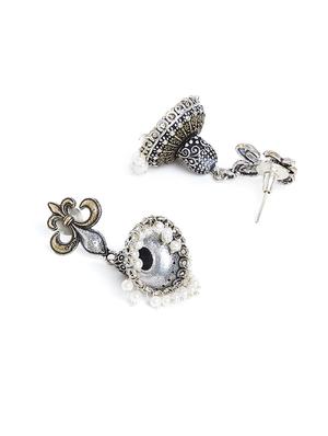 silver brass jhumka earring - 17012104 - Standard Image - 3