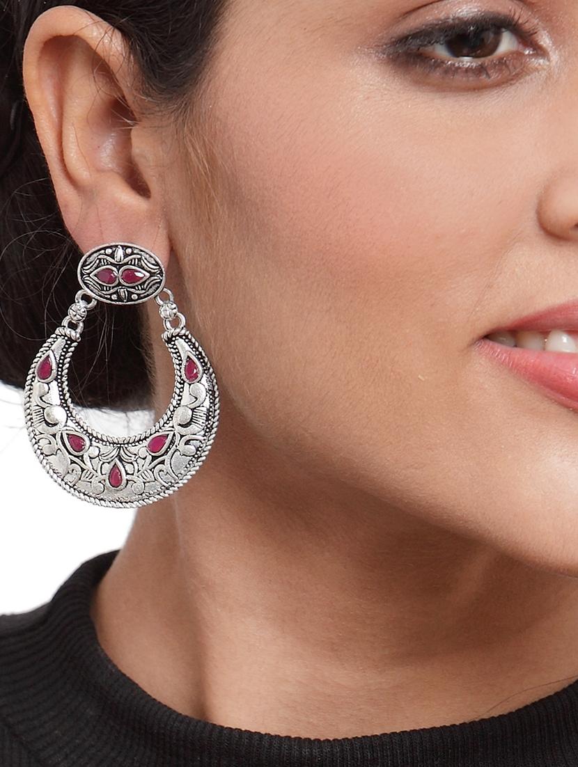 silver brass chandballi earring - 17012119 - Zoom Image - 4