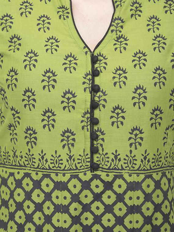 printed anarkali kurta - 17013089 - Zoom Image - 4