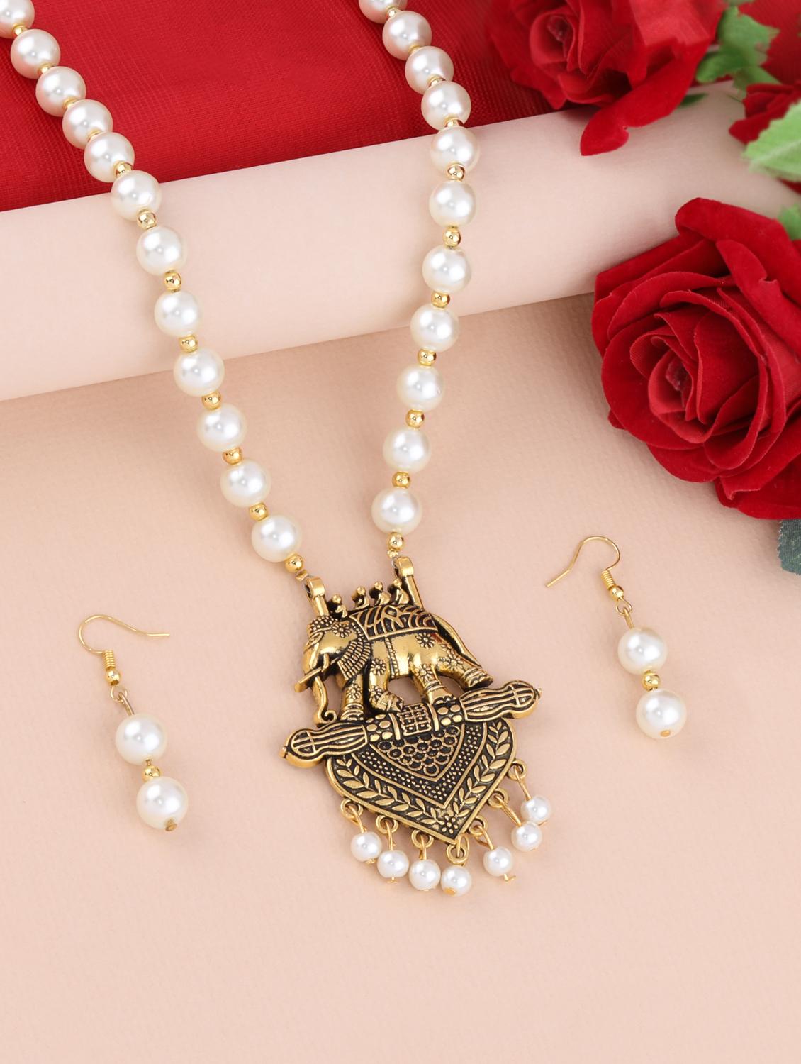 gold metal long necklace - 17013391 - Zoom Image - 3