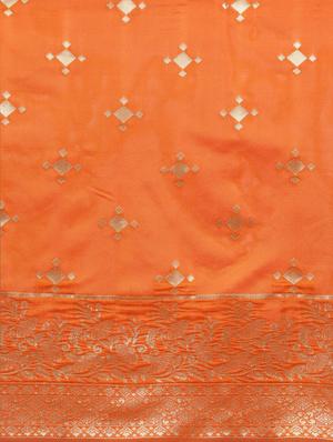 self design kanjivaram saree with blouse - 17014876 - Standard Image - 4