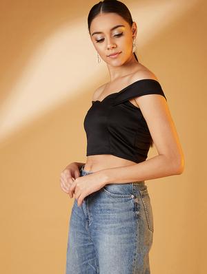 off shoulder crop top - 17016309 - Standard Image - 2