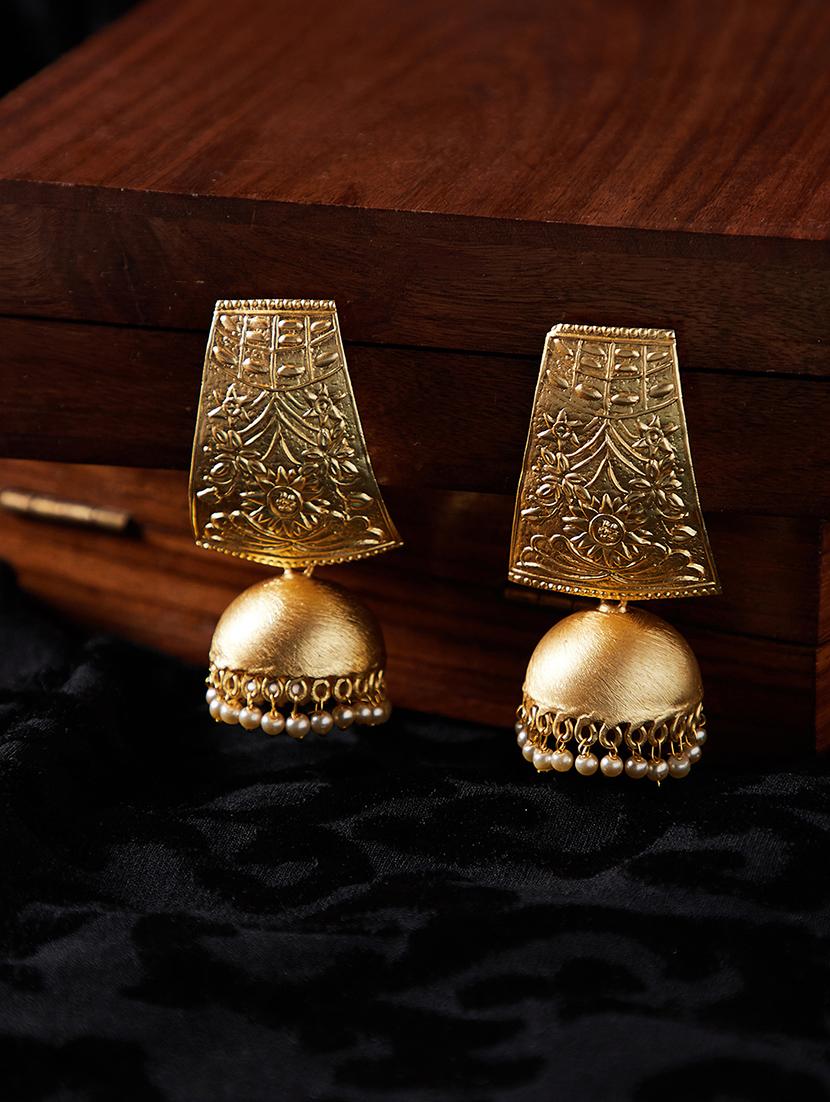 gold metal jhumka earring - 17021557 - Zoom Image - 1