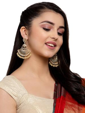 gold brass drop earring - 17021638 - Standard Image - 4