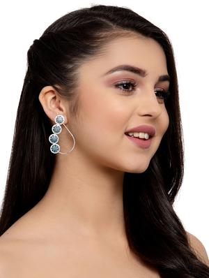 silver copper studs earring - 17021645 - Standard Image - 4