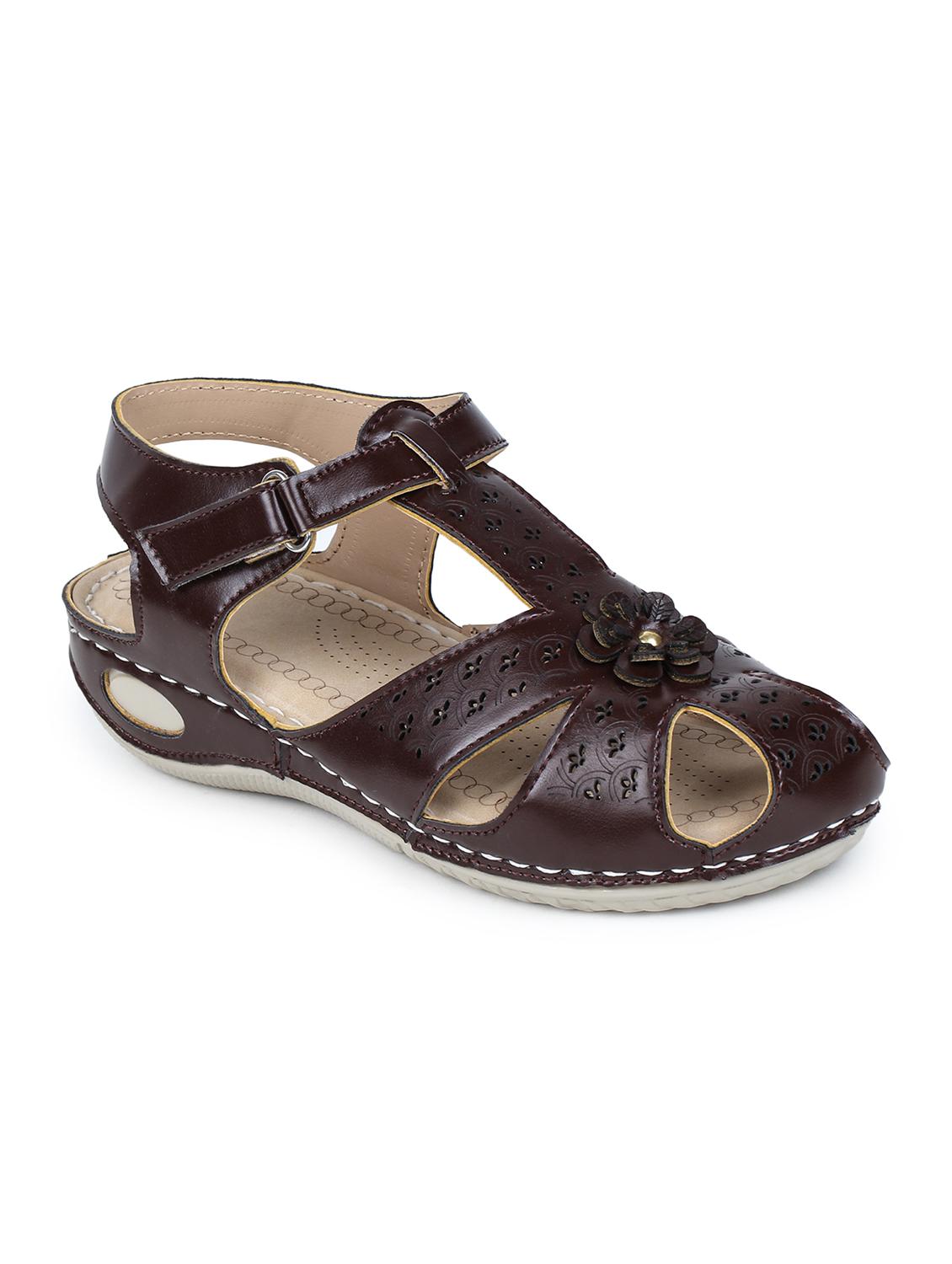 brown back strap sandals - 17024781 - Zoom Image - 1