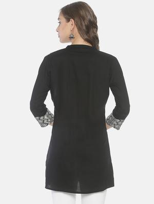 printed a-line kurti - 17027276 - Standard Image - 3
