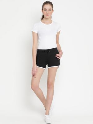 contrast piped hot pants - 17027651 - Standard Image - 4