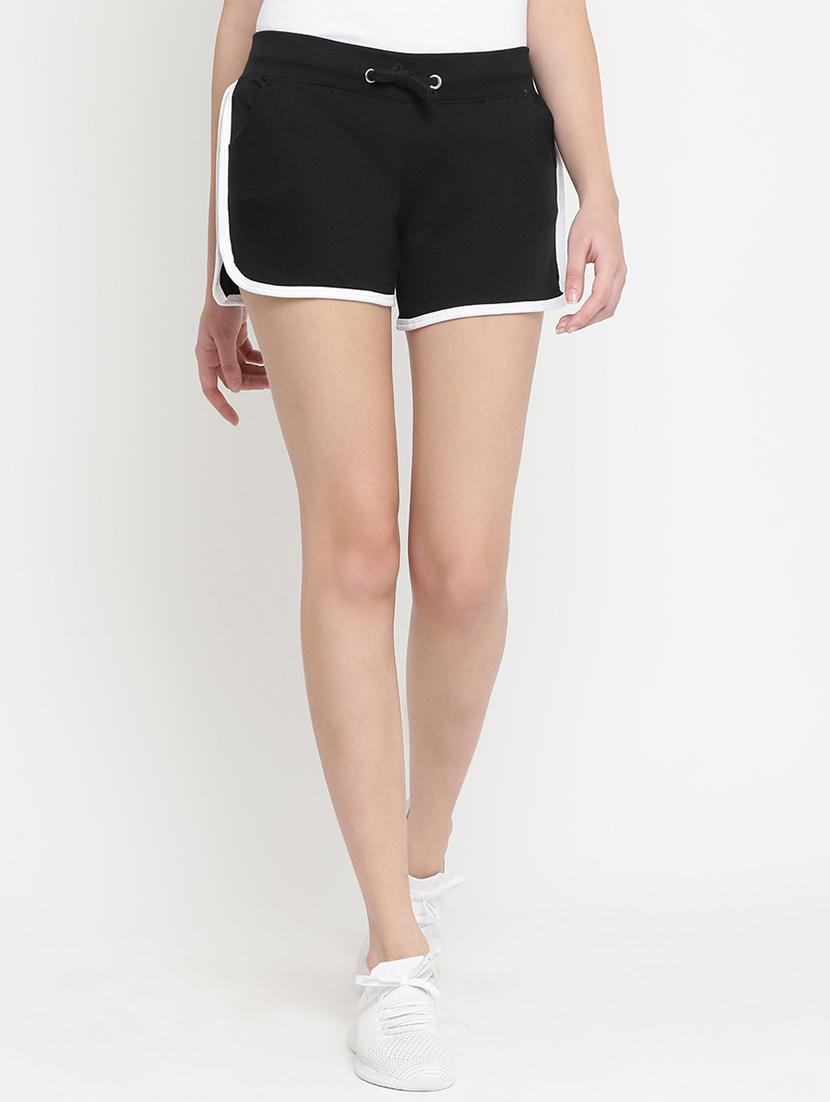 contrast piped hot pants - 17027651 - Zoom Image - 1