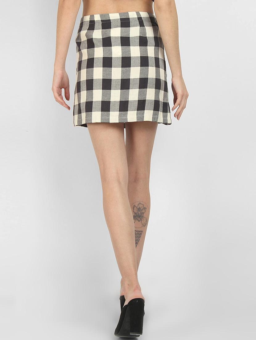 lace up checkered a-line skirt - 17032698 - Zoom Image - 3