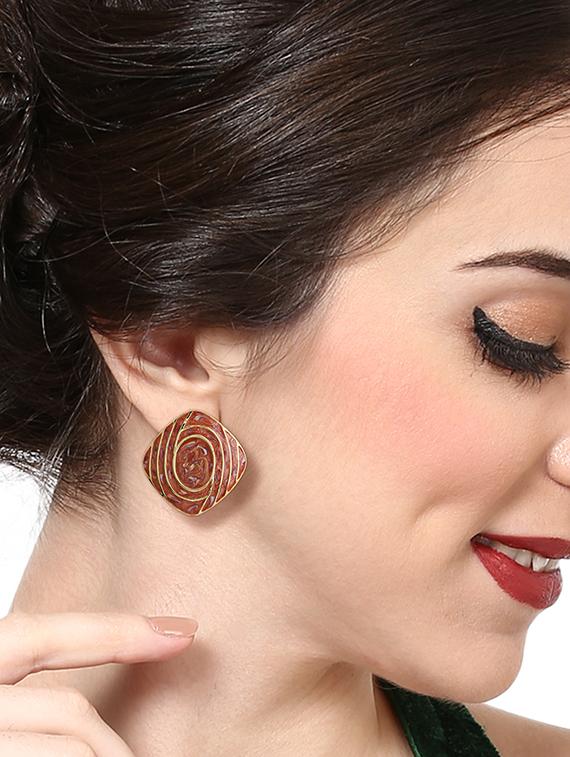 gold metal studs earring - 17041165 - Zoom Image - 2