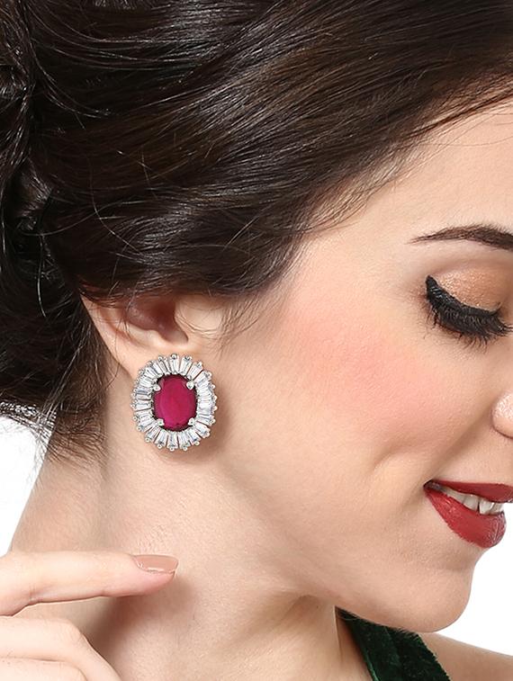 red metal studs earring - 17041358 - Zoom Image - 2