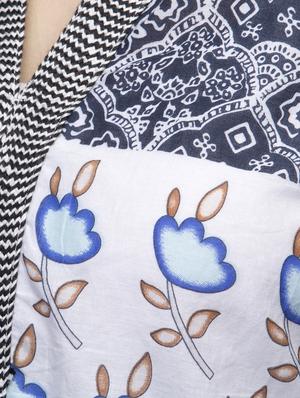 mandarin neck printed top - 17064549 - Standard Image - 5