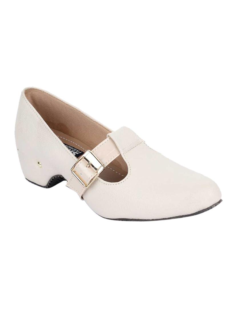 white slip on ballerinas - 17065787 - Zoom Image - 1