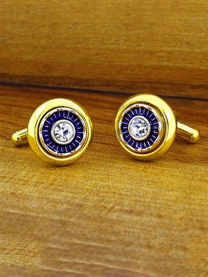 gold metal cufflinks - 17068891 - Standard Image - 3