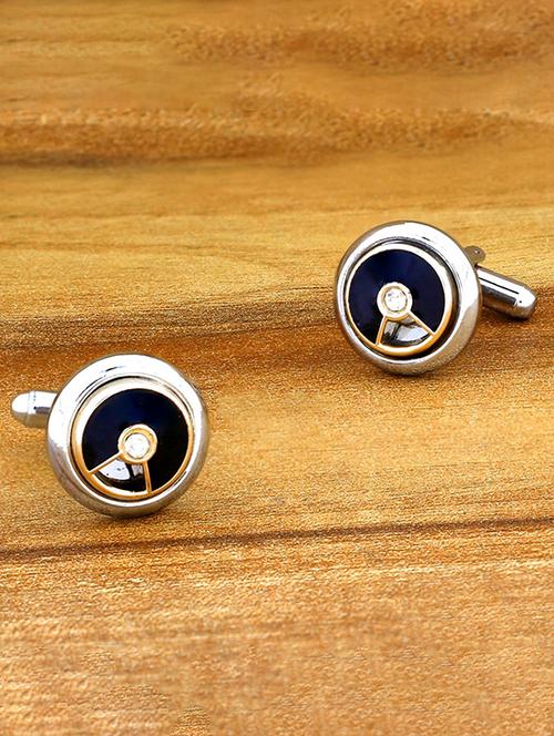 silver metal cufflinks - 17068892 - Standard Image - 1