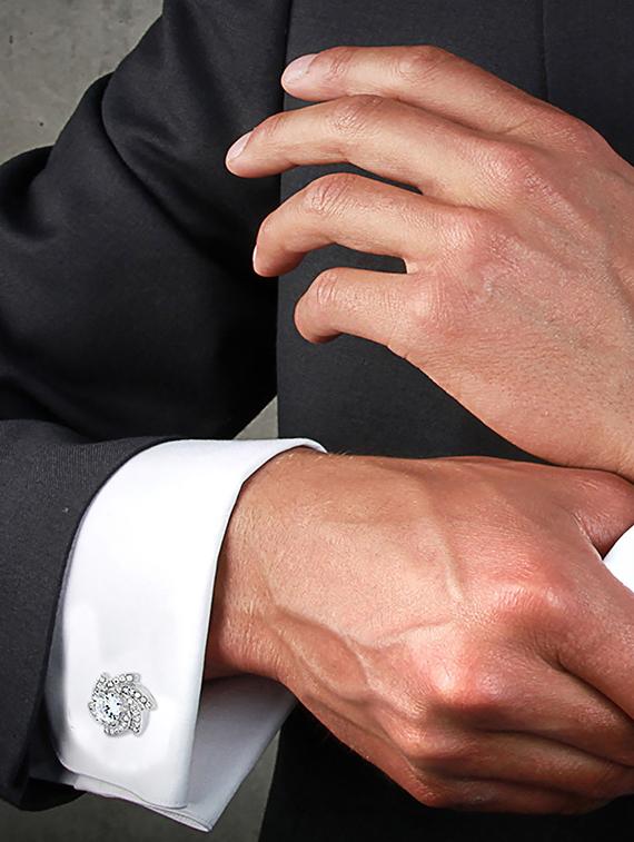 silver metal cufflinks - 17068898 - Zoom Image - 3