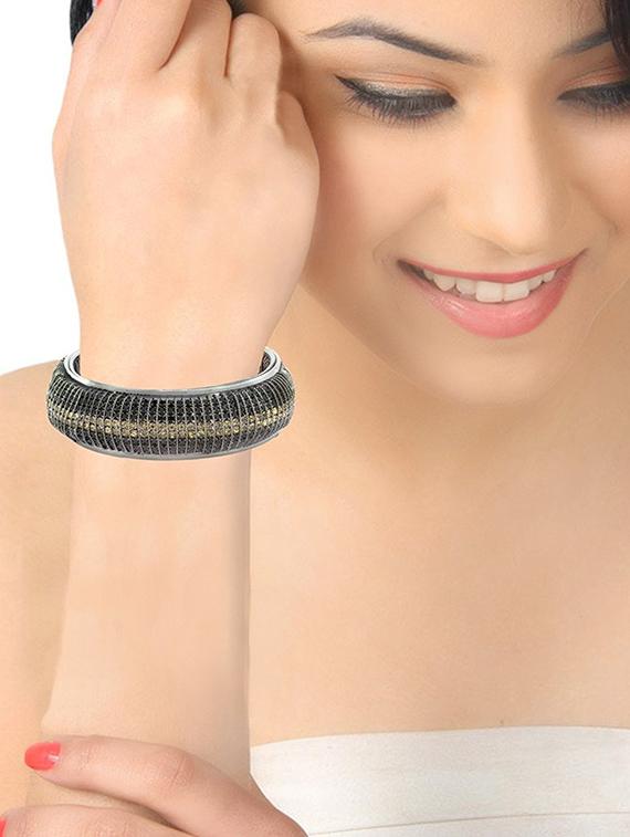 black sliver tone brass bangles - 17069378 - Zoom Image - 3