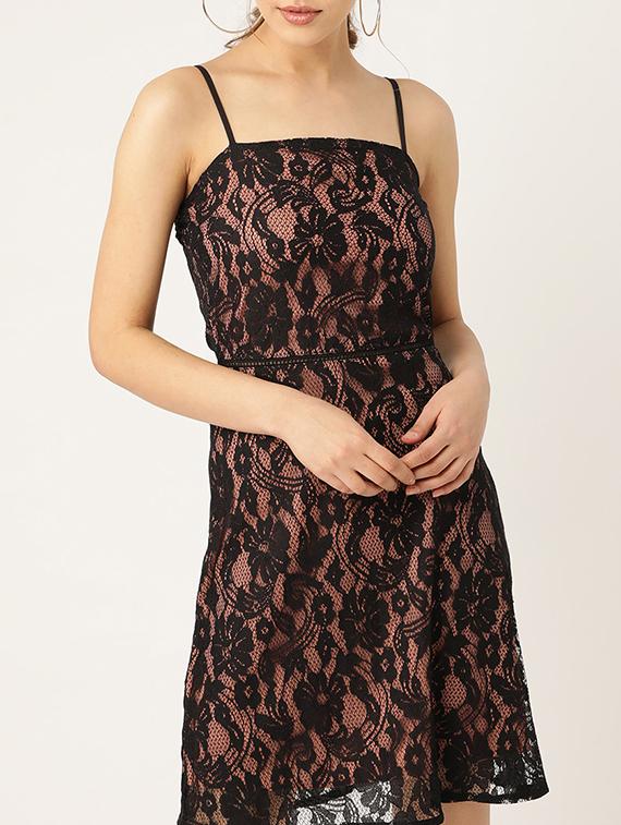 shoulder straps laced dress - 17071918 - Zoom Image - 5