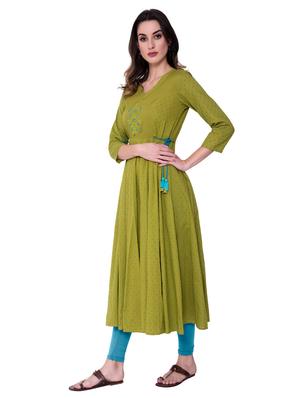 embroidered flared kurta - 17072375 - Standard Image - 2