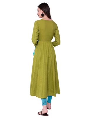 embroidered flared kurta - 17072375 - Standard Image - 3